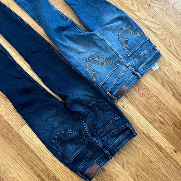 Hollister Jeans Bundle - two high rise, one mid rise - Picture 5 of 8